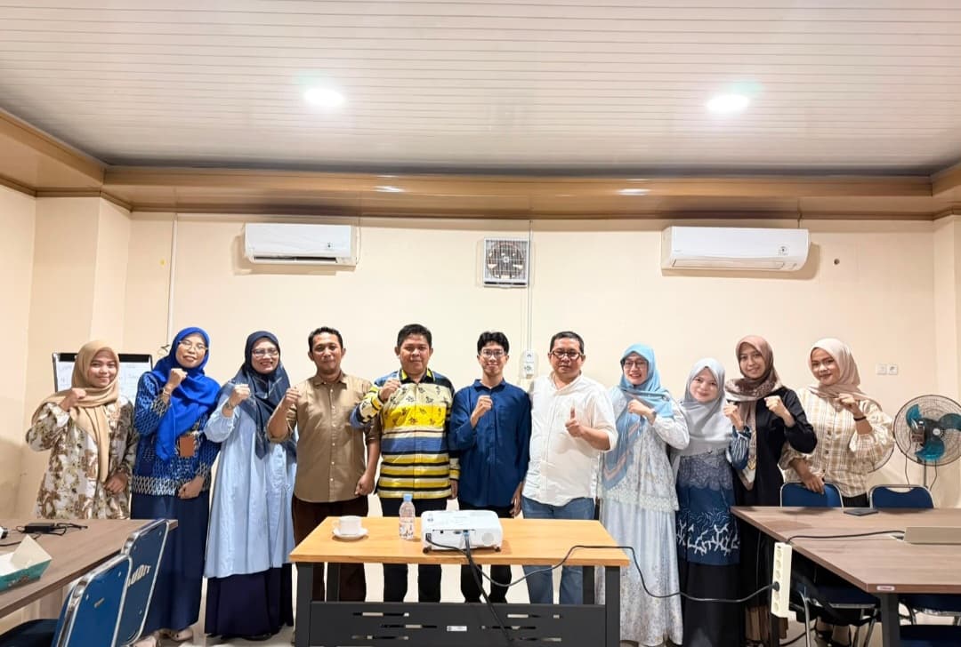 Penguatan Kurikulum Berbasis OBE di Pendidikan IPA Unismuh Makassar Hasilkan Lulusan Berdaya Saing