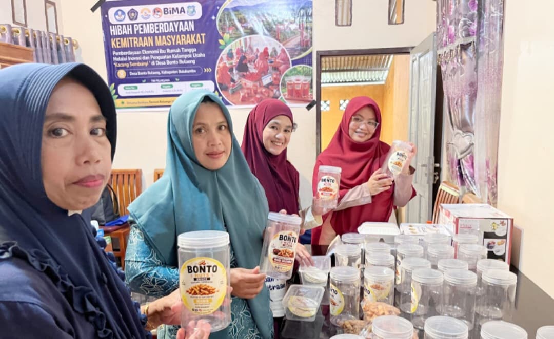 UM Bulukumba Dorong Digitalisasi dan Inovasi Kacang Sembunyi untuk Perkuat Ekonomi Masyarakat Desa
