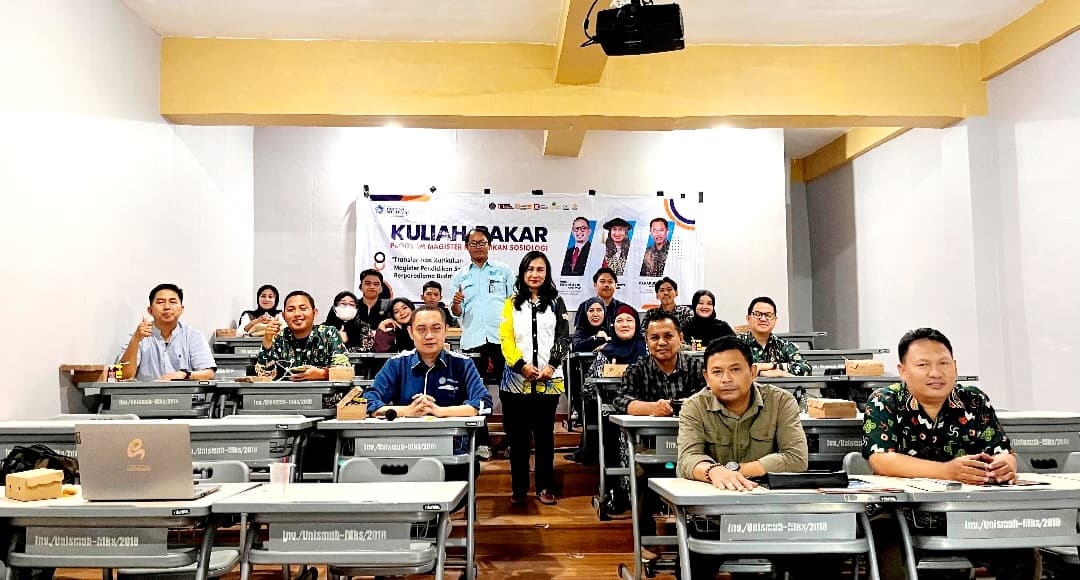 Unismuh Makassar Selenggarakan Kuliah Pakar, Soroti Implikasi AI pada Pendidikan dan Kesenjangan