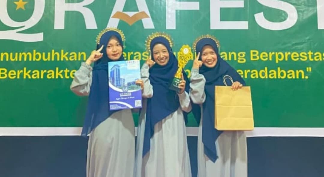 Siswi MA Muhammadiyah Datarang Raih Juara I Syarhil Quran di Iqra Fest Unismuh