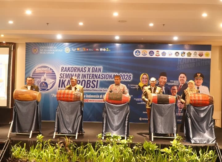 Seminar Ikaprobsi di Unismuh Makassar membahas pekerja migran dan diplomasi bahasa Indonesia