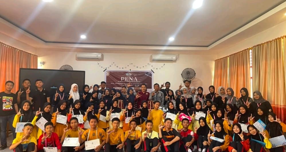 Pelatihan jurnalistik bagi siswa SMAN 1 Bantaeng bersama dosen UM Bulukumba