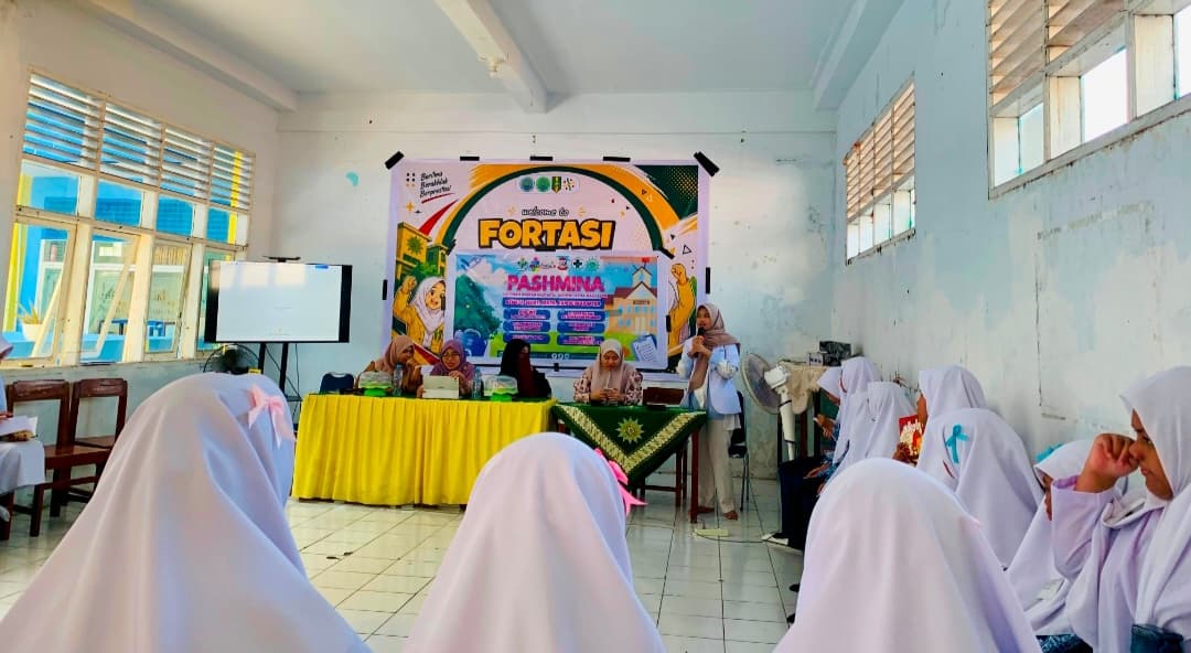 PASHMINA NA Makassar Hadirkan Edukasi dan Layanan Kesehatan Remaja di Madrasah