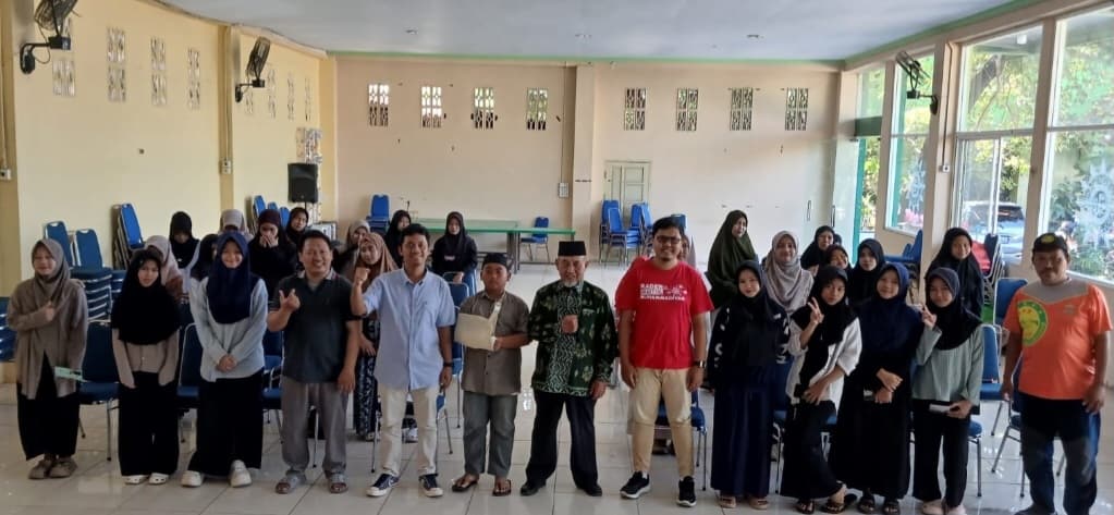 Pelatihan literasi dan keamanan siber MPKS Muhammadiyah Makassar