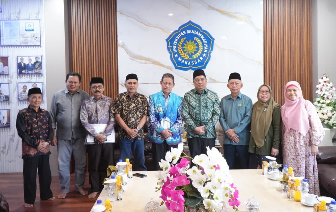 Audiensi panitia MUSDA IX MUI Sulsel bersama Rektor Unismuh Makassar