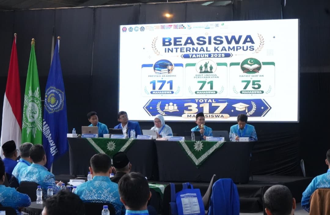 Paparan capaian kemahasiswaan Unismuh Makassar pada Raker 2026-2027
