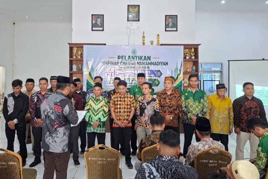 Pelantikan pimpinan cabang Muhammadiyah Kabupaten Bone di UNIM Bone, foto Khittah.co