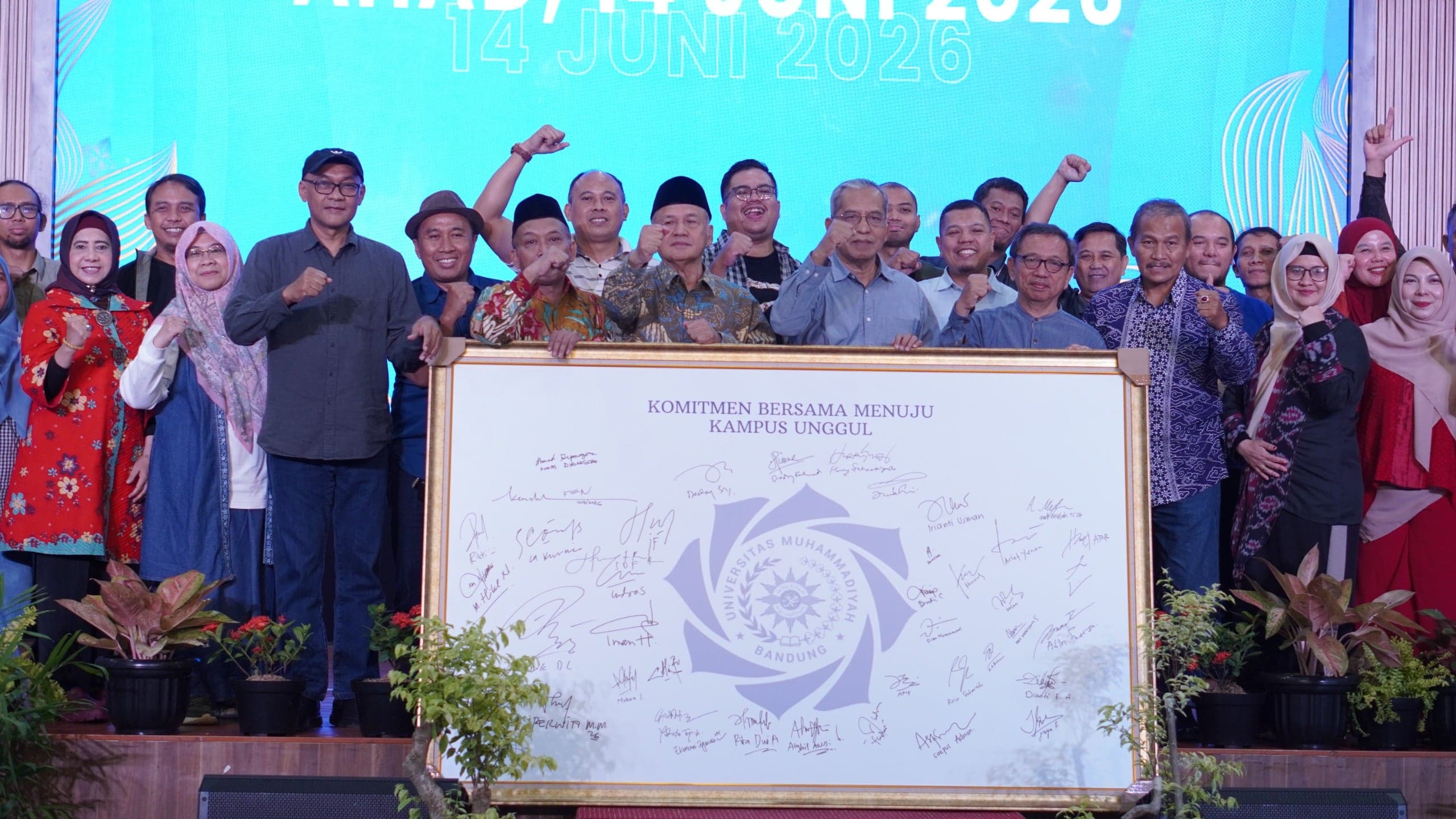 UM Bandung Peringati Satu Dekade, PP Muhammadiyah Ajak Lompat Lebih Tinggi