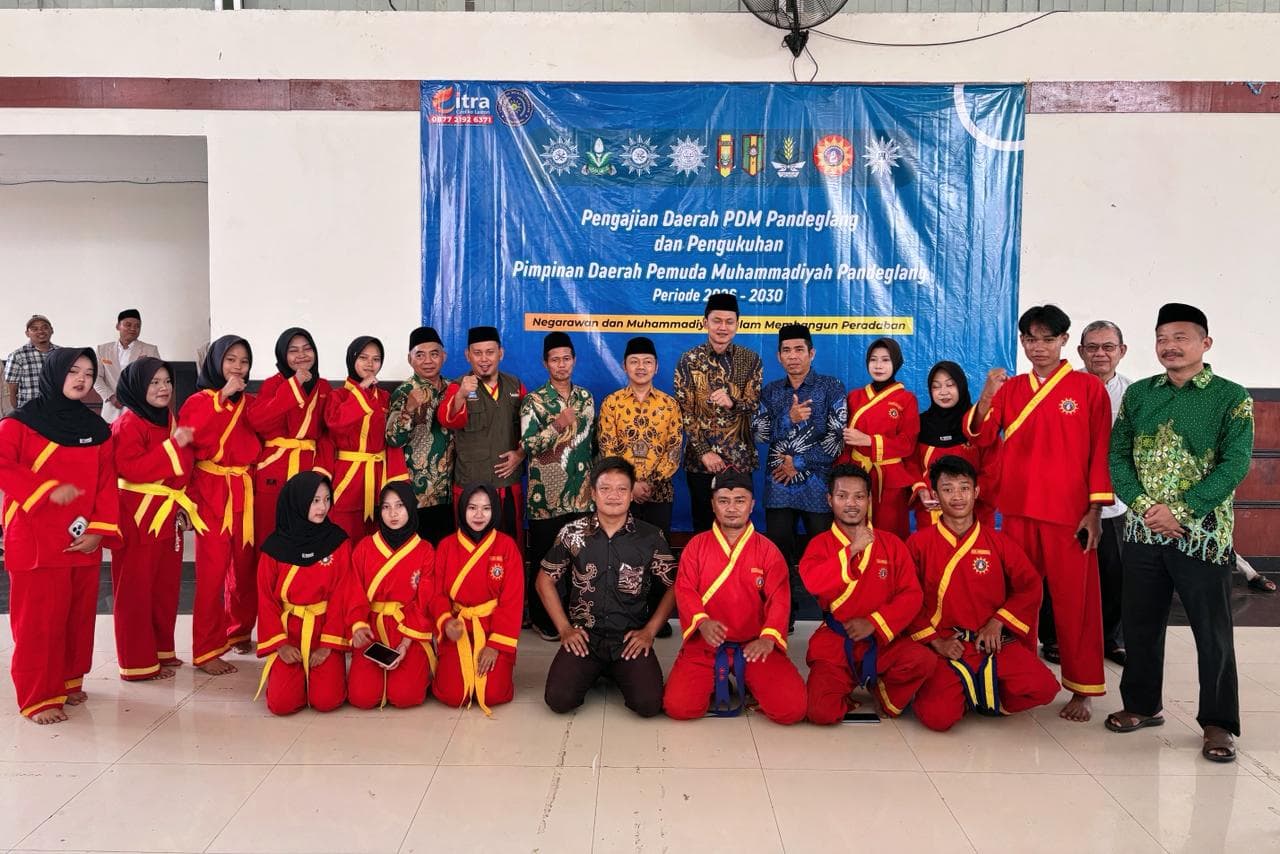 Membangun Karakter Pemimpin Melalui Budaya Belajar di Lingkungan Keluarga