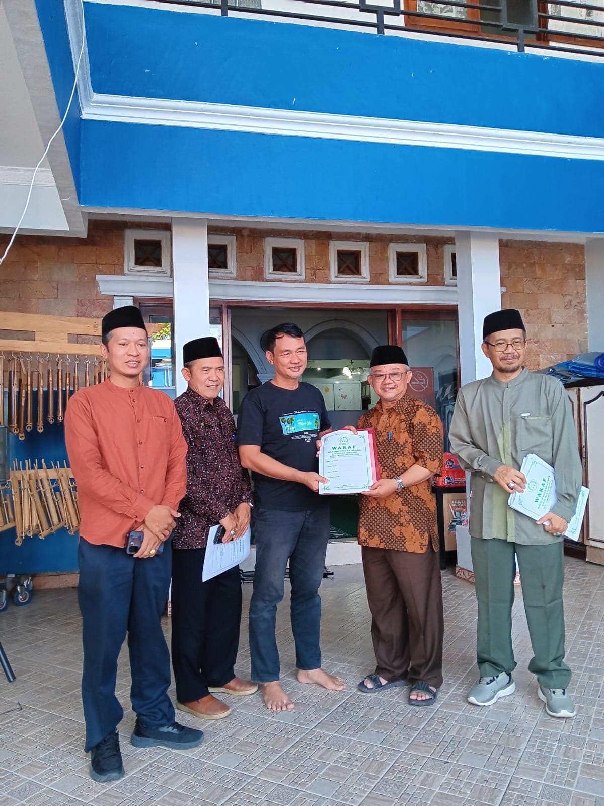 Sekretaris Umum PP Muhammadiyah Wakafkan Empat Bidang Tanah untuk Dakwah di Tangsel