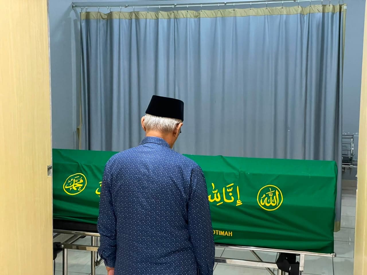 Muhammadiyah Berduka: Haedar Nashir Pimpin Salat Jenazah Mantan Ketua Umum PP Aisyiyah