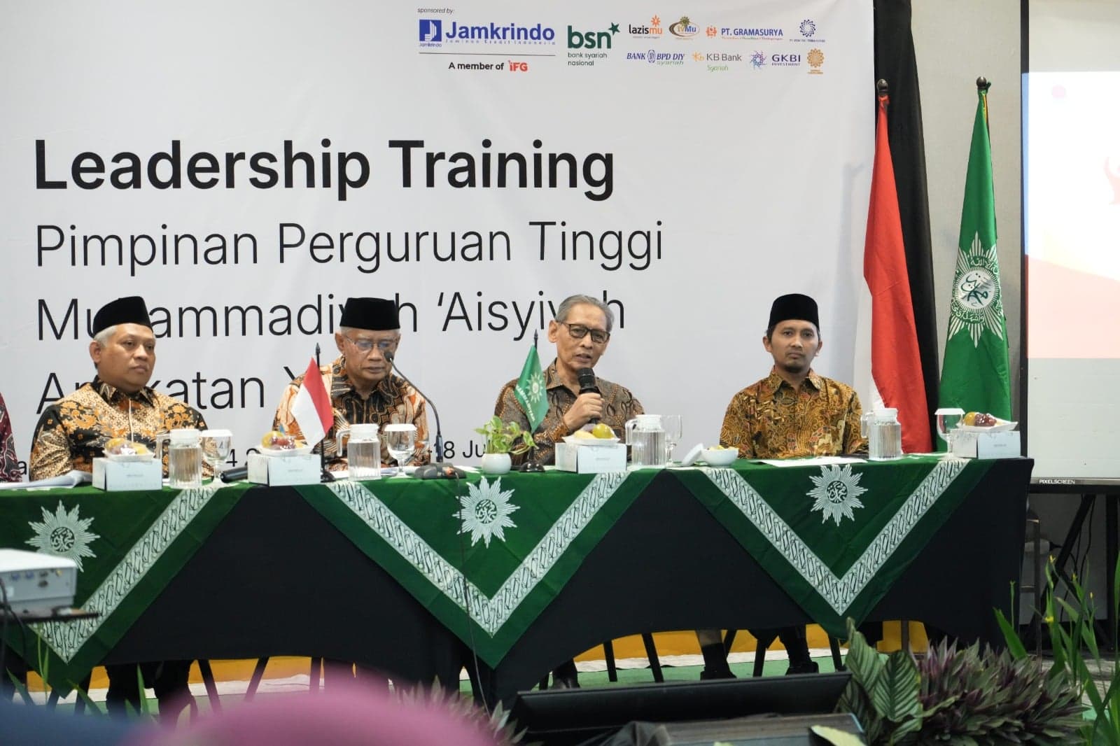 Majelis Diktilitbang PP Muhammadiyah Dorong PTMA Cetak Lulusan Adaptif di Tengah Ketatnya