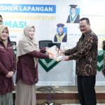 Mahasiswa Ilmu Administrasi FISIP Unismuh Makassar Tanamkan Nilai Empati Lewat Aksi Sosial