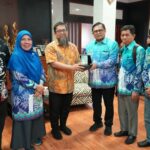 Pantja Nur Wahidin Nakhodai PGRI Makassar, Munafri Tekankan Kesejahteraan dan Profesionalisme Guru